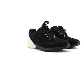 CHANEL - Sneakers basse Chanel in tweed nero (T39)