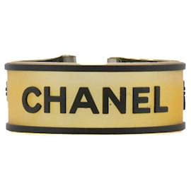 CHANEL - Bracciale in gomma nera Chanel