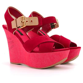 LOUIS VUITTON - Sandalias de cuña Louis Vuitton en denim rojo y ante (tamaño 37,5)