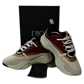 Dior B22 Bianco Burgundy
