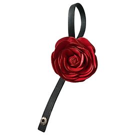 Charm in pelle rosa Loewe