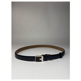 Cinturón de cuero vintage Dior negro