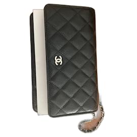 Chanel WOC in pelle caviar e argento