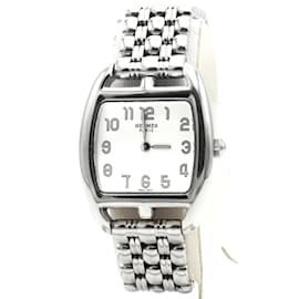 Montre Tonneau Cape Cod d'Hermès.