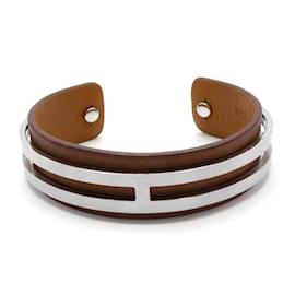 Hermès Agatha bracelet.