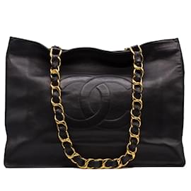 Borsa Chanel CC in pelle d'agnello nera