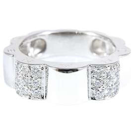 Anillo "Profile" de Chanel.