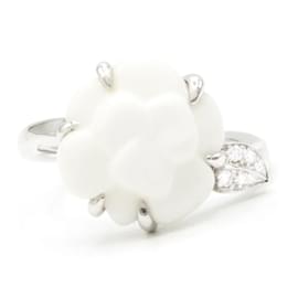 Chanel Camelia Ring, kleines Modell.