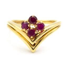 Anello Boucheron in oro giallo 18K con rubini