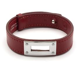 Hermès bracelet in red leather