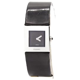 Damenarmbanduhr "MATELASSÉE" von Chanel.