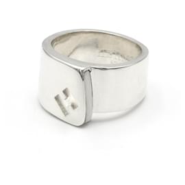 Lovely Hermès Candy ring