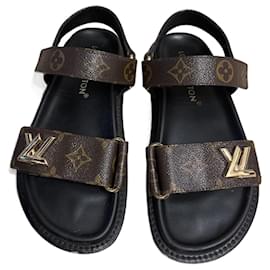 Sandali Louis Vuitton in pelle marrone