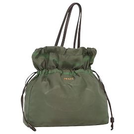 Bolso Tote Prada de nailon verde dorado Auth 128736