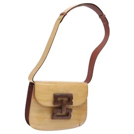 Bolso de Hombro Gancini Salvatore Ferragamo Esmalte Beige Oro Auth bs27828