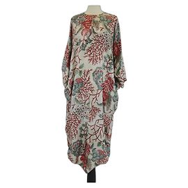 Vestido Poncho con Estampado Floral Multicolor Biyan