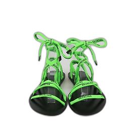 Sandálias planas com tiras de tornozelo em tecido preto/verde com logo Balenciaga