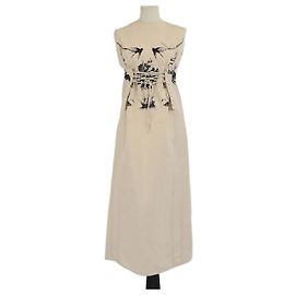 Beige ärmelloses Midi-Kleid mit Rundhalsausschnitt und Spitzen-Details von Prada