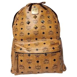 MCM Visetos Medium Sprinkle Stud Stark Backpack Cognac