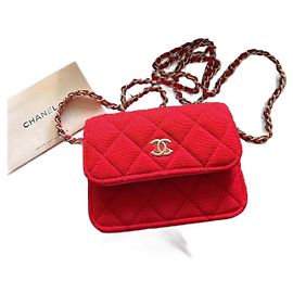 Bolso Mini VIP de Chanel en Jersey Acolchado de Algodón con Correa