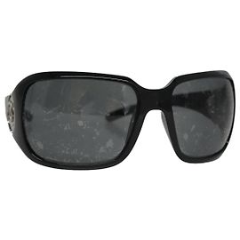 CHANEL Sonnenbrille aus Kunststoff Schwarz CC Auth 111071V