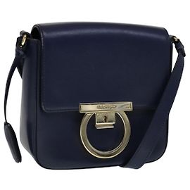 Gancini Schultertasche aus Leder Salvatore Ferragamo Marineblau Gold Auth 111348V
