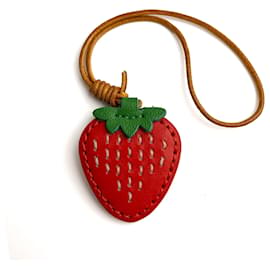 Charm Leather Strawberry Red - Autre Marque