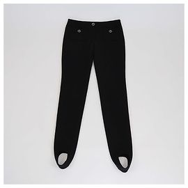 Schwarze Skinny-Hose mit zwei Fronttaschen von Chanel
