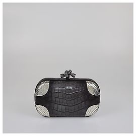 Clutch Bottega Veneta Argento/Grigio Scuro Ombre con Nodo