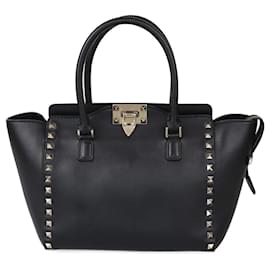Borsa a mano Trapeze nera piccola Rockstud di Valentino