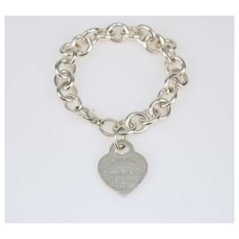 Bracelet en argent sterling avec tag en cœur Return To Tiffany de Tiffany & Co.