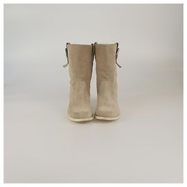Stivali midi con dettaglio fibbia beige chiaro Chanel