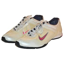 Baskets Nike Air Femme Cuir Blanc Ivoire Taille 40