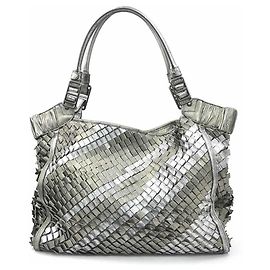 Borsa a spalla in pelle grigia metallica da uomo Burberry