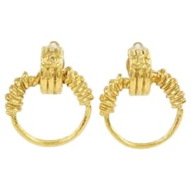 Gold Clip Ohrringe von Chanel