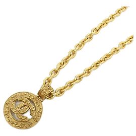 Collana Chanel oro con pendente