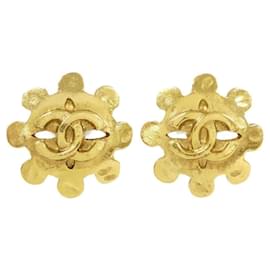Orecchini a clip dorati Chanel 03034