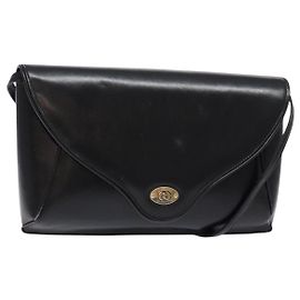 Gucci Bolso de Hombro de Cuero Negro y Dorado Auth BA4343