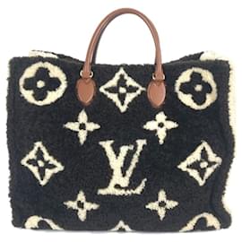 Louis Vuitton Monogram Teddy On the Go GM Tote Bag