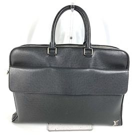 Louis Vuitton Taiga Alex 2-Wege Tasche