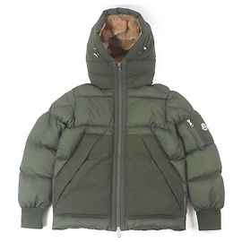 Moncler KJERAG GIUBBOTTO Chaqueta de Nylon y Poliéster con Plumas