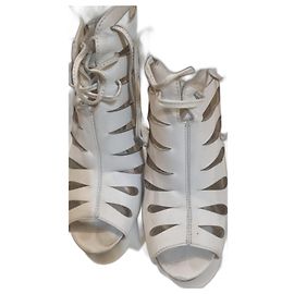 Guess Stiletto Heels Taupe Leather