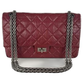 Chanel riedizione 226 in pelle rossa