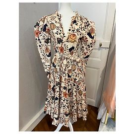 Vestido de noche Nanette Daisy firmado por Ulla Johnson.