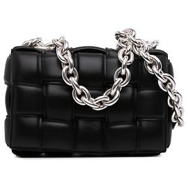 Bolsa Bottega Veneta em napa preto Intrecciato com corrente acolchoada
