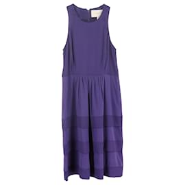 Vestido Midi con Volantes Burberry en Viscosa Púrpura