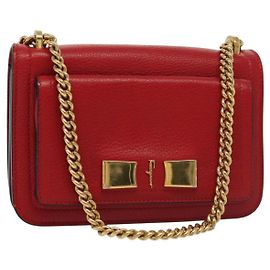 Borsa a Spalla Chain Vala in Pelle Rossa e Oro Auth 138878 di Salvatore Ferragamo