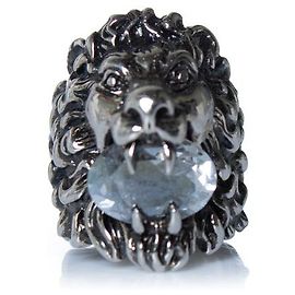 Gucci, Unisex Löwenkopf-Ring mit transparentem Stein