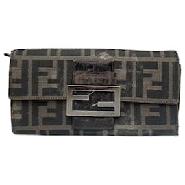 Vintage Fendi Baguette Monogram Wallet Brown