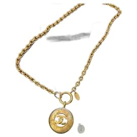 Collana con Medaglione Chanel Giallo Metallo